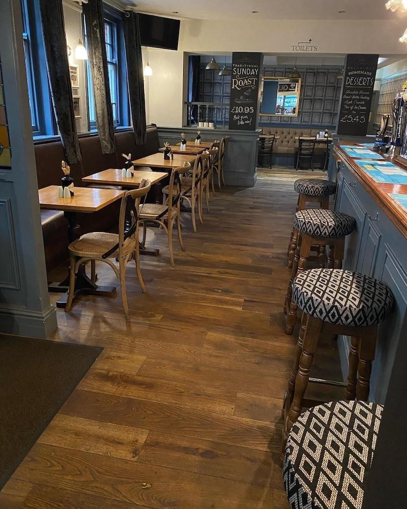 King William IV Hotel Тотнис Екстериор снимка